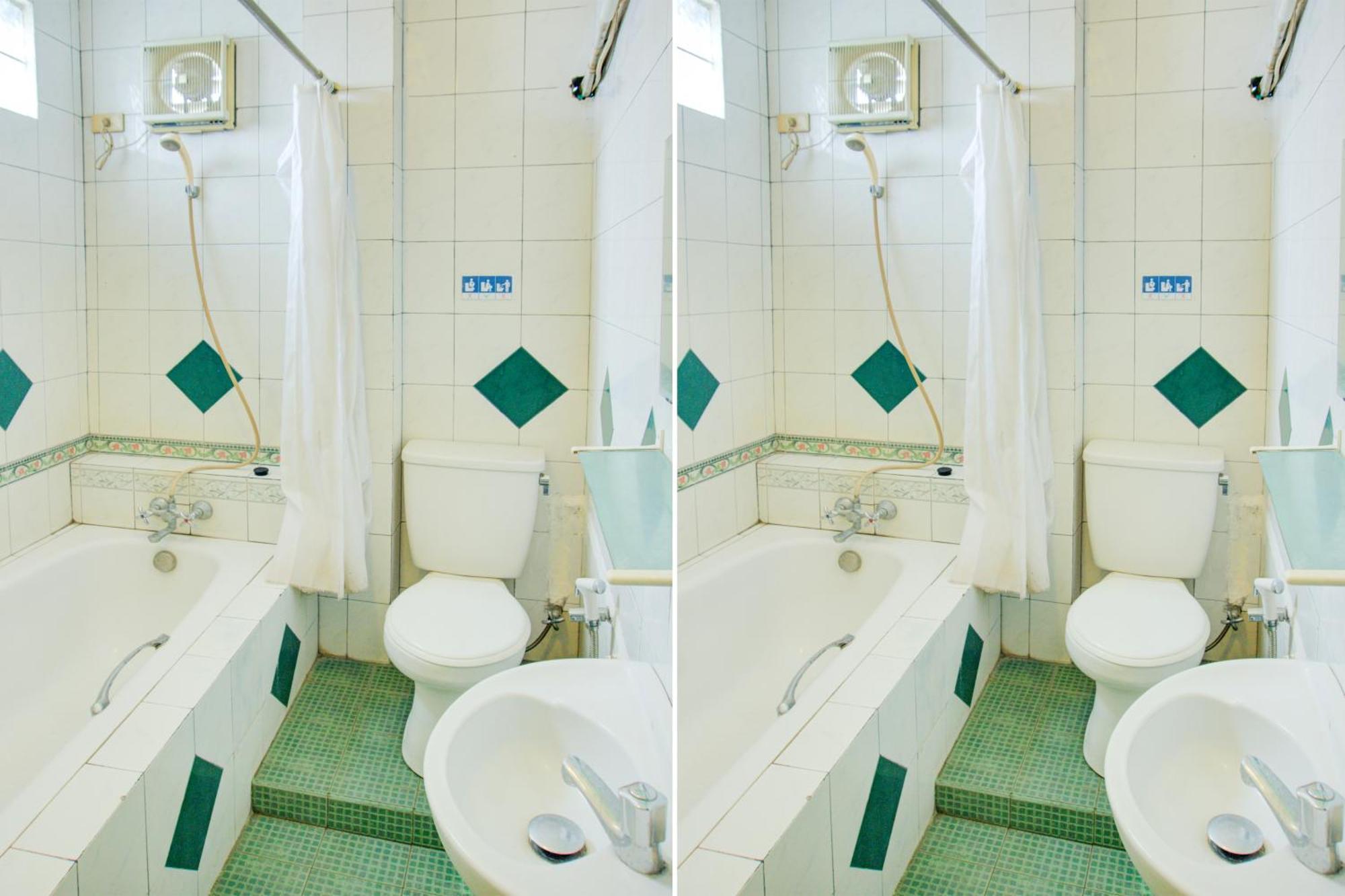 Townhouse Oak Palembang Near Jembatan Ampera Formerly Azzura Hotel Extérieur photo