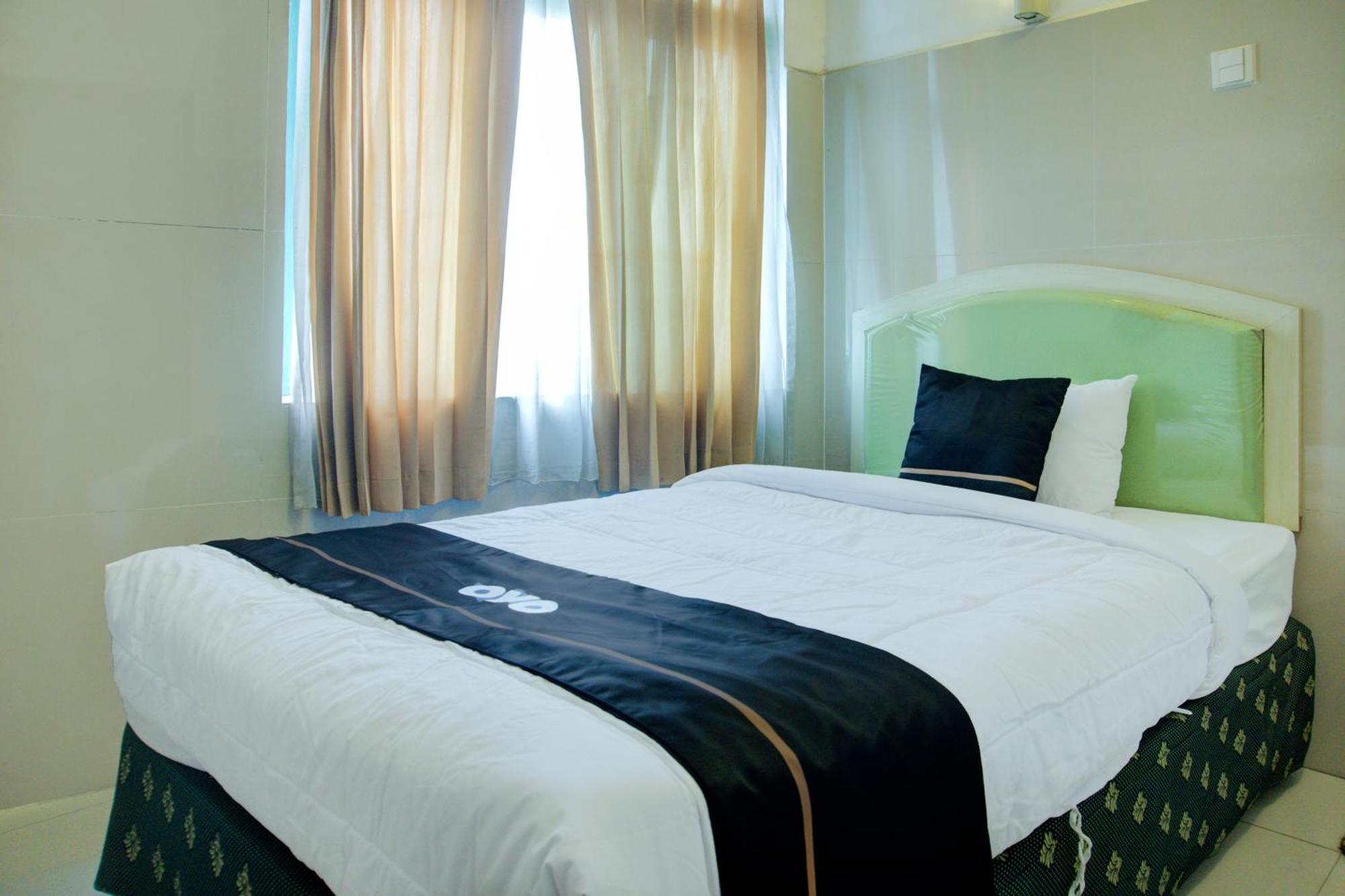 Townhouse Oak Palembang Near Jembatan Ampera Formerly Azzura Hotel Extérieur photo